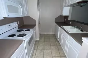 1305 W Villa Maria Rd, Bryan, TX 77801 - Photo 10