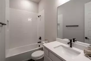 2001 Tremont Dr, Argyle, TX 76226 - Photo 20