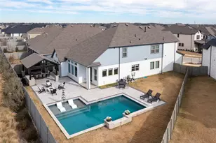 2001 Tremont Dr, Argyle, TX 76226 - Photo 2