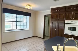 1124 Hillside Dr, Athens, TX 75751 - Photo 8