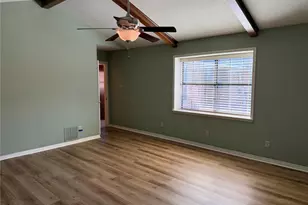 1124 Hillside Dr, Athens, TX 75751 - Photo 12