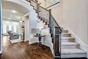 3024 Aberdeen Dr, The Colony, TX 75056 - Photo 2