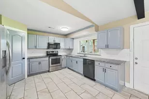 2579 Mossglen Dr, Dallas, TX 75227 - Photo 8