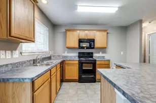 2001 Lake Trail Dr, Heartland, TX 75126 - Photo 10