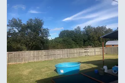 805 Clay Street, Glen Rose, TX 76043 - Photo 14