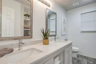 909 Jayellen Court, Burleson, TX 76028 - Photo 24