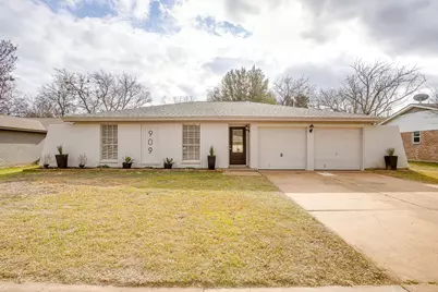 909 Jayellen Court, Burleson, TX 76028 - Photo 28