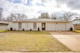 909 Jayellen Ct, Burleson, TX 76028 - Photo 28