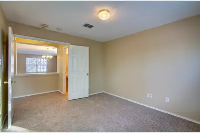 7302 Cresswell Drive, Arlington, TX 76001 - Photo 18