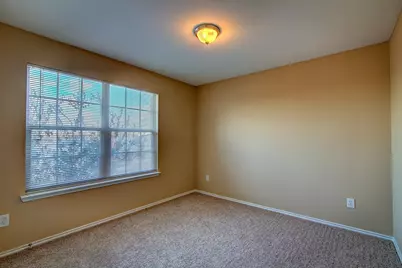 7302 Cresswell Drive, Arlington, TX 76001 - Photo 24