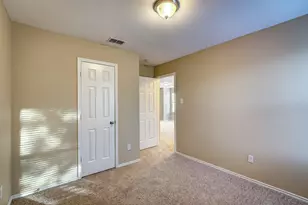 7302 Cresswell Dr, Arlington, TX 76001 - Photo 28