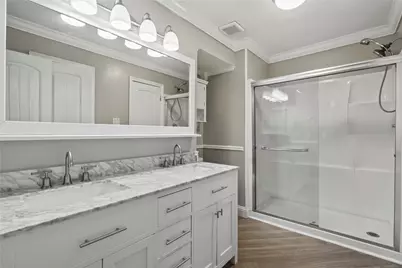 1116 Hidden Creek Drive, Mansfield, TX 76063 - Photo 16