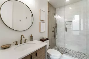 6932 Chantilly Ct, Dallas, TX 75214 - Photo 10