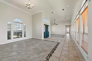 2210 Meadows Ln, Sherman, TX 75092 - Photo 6