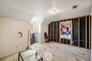 1014 SW County Road 3070, Purdon, TX 76679 - Photo 10