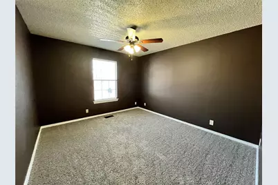 524 Strata Drive, Denton, TX 76201 - Photo 10