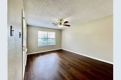 524 Strata Drive, Denton, TX 76201 - Photo 4
