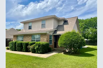 524 Strata Drive, Denton, TX 76201 - Photo 2