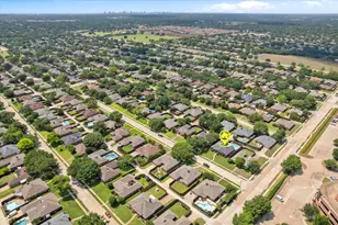 1405 Danube Ln, Plano, TX 75075 - Photo 30