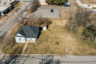 319 McKinney St, Mesquite, TX 75149 - Photo 22