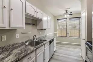 1117 McKavett Dr, Fort Worth, TX 76140 - Photo 12