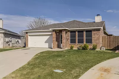 1117 McKavett Drive, Fort Worth, TX 76140 - Photo 2