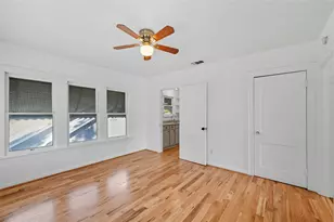 800 W Lowden St, Fort Worth, TX 76110 - Photo 4