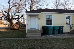 620 N Walnut St, Sherman, TX 75090 - Photo 2