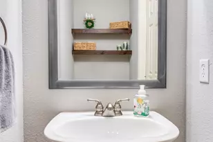 6801 Ijaz Dr, Arlington, TX 76017 - Photo 18