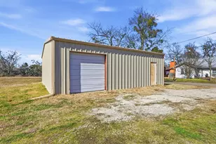 1401 Arp St, Commerce, TX 75428 - Photo 4