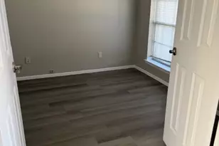 410 Lorine St, Keller, TX 76248 - Photo 8