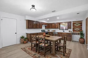 514 Dallas St, Italy, TX 76651 - Photo 12