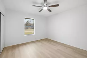 514 Dallas St, Italy, TX 76651 - Photo 26