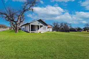 1318 Hanover St, Weatherford, TX 76086 - Photo 26