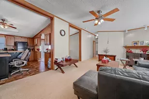 115 Candlewood Cir, Gainesville, TX 76240 - Photo 10