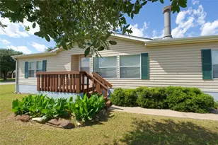 115 Candlewood Cir, Gainesville, TX 76240 - Photo 8