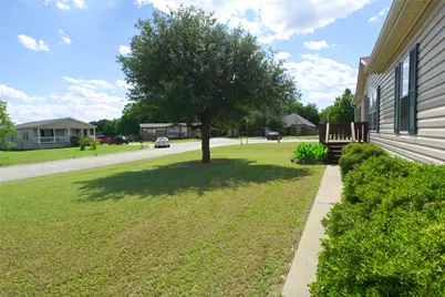 115 Candlewood Circle, Gainesville, TX 76240 - Photo 4