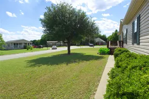 115 Candlewood Cir, Gainesville, TX 76240 - Photo 4