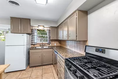 704 Downing Drive, Richardson, TX 75080 - Photo 6