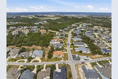 321 Sweet Grass Lane, Austin, TX 78738 - Photo 36