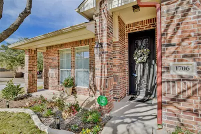 1706 Summer Hill Court, Granbury, TX 76048 - Photo 2