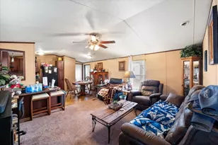 515 S 10th Ave, Teague, TX 75860 - Photo 2