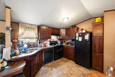 515 S 10th Avenue, Teague, TX 75860 - Photo 4