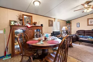 515 S 10th Ave, Teague, TX 75860 - Photo 6