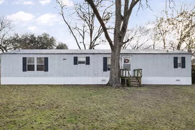 515 S 10th Avenue, Teague, TX 75860 - Photo 1