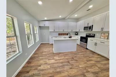 508 E Franklin Street, Hillsboro, TX 76645 - Photo 8