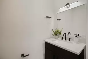 4517 Munger Ave, Dallas, TX 75204 - Photo 36