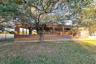 15309 S Fm 372, Valley View, TX 76272 - Photo 1