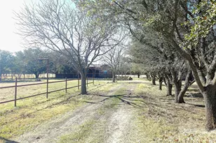 15309 S Fm 372, Valley View, TX 76272 - Photo 2