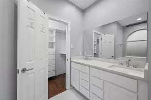 1819 Sandalwood Ln, Grapevine, TX 76051 - Photo 16